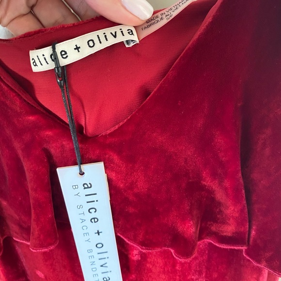 Alice and Olivia red velvet dress. - Picture 6 of 7
